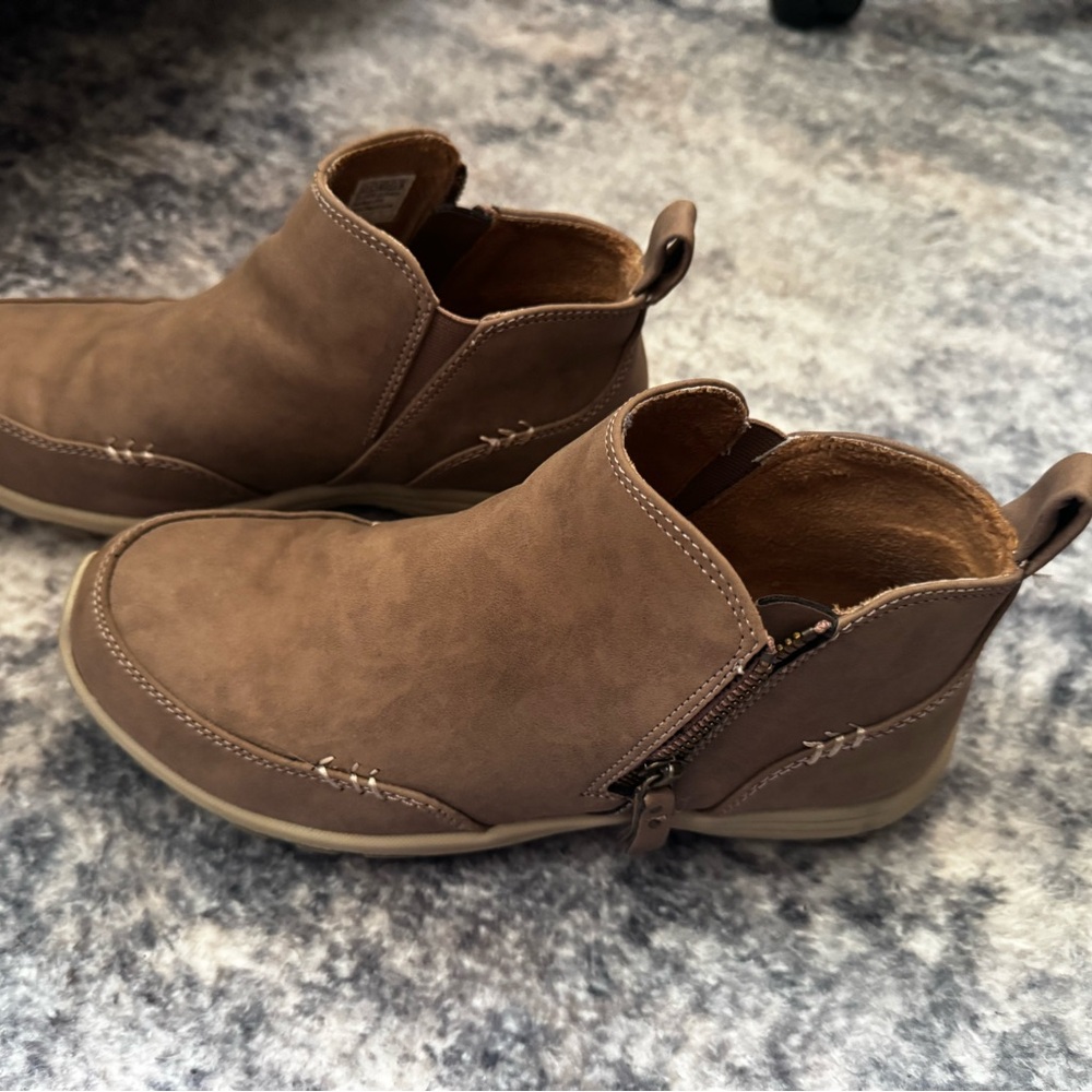 Skechers Brown Ankle Booties with Side Zipper
